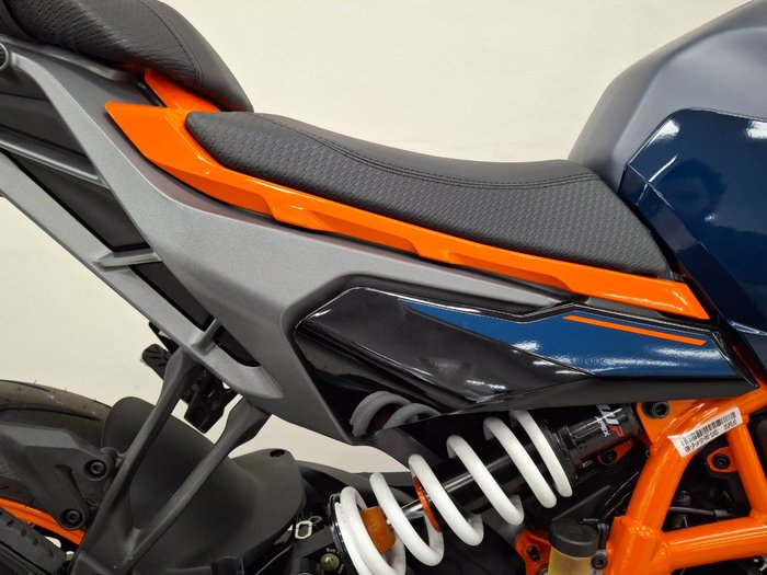 2025 Ktm 390 DUKE Blue