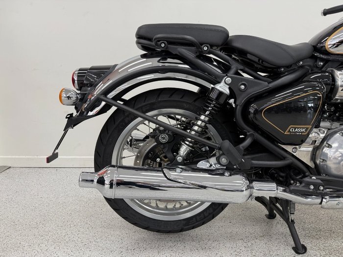 2025 Royal Enfield CLASSIC 650 CHROME