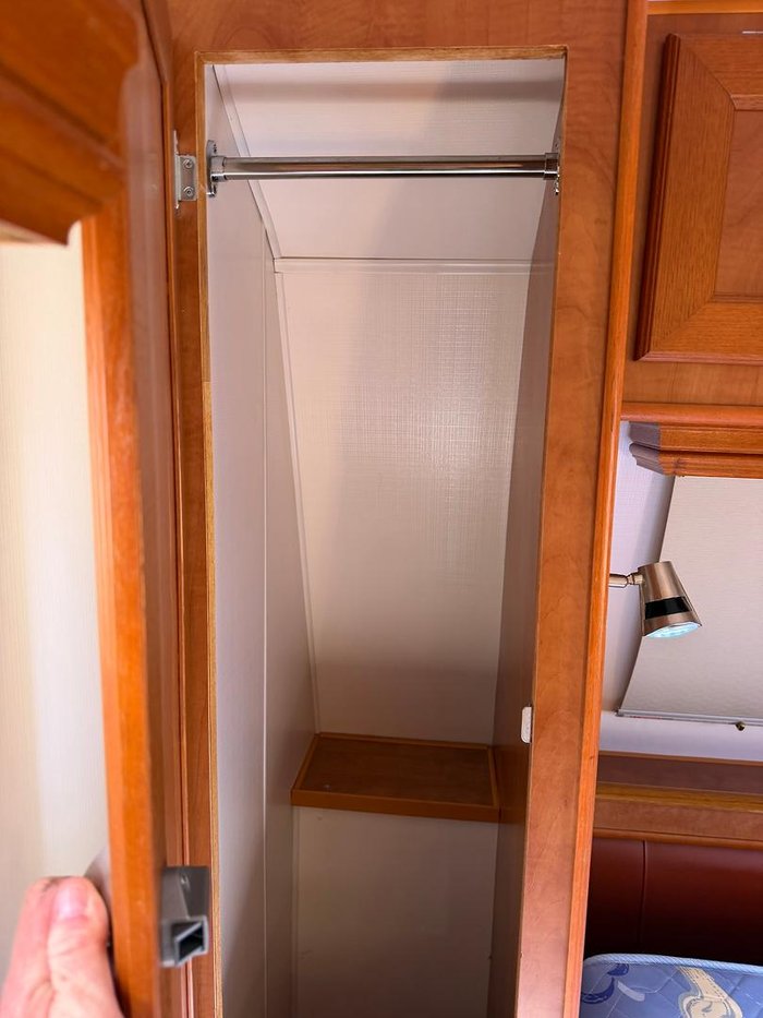 2010 Legend Caravans Aussie By Design Hump Back