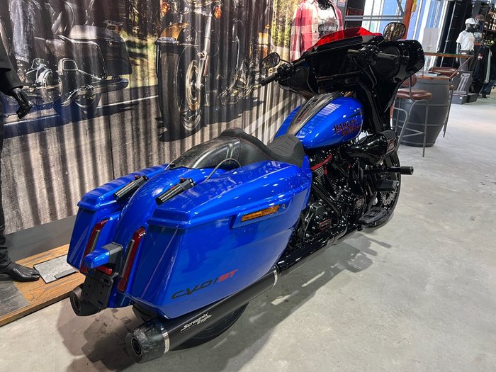 2026 HARLEY-DAVIDSON FLHXSTSE CVO Street Glide ST