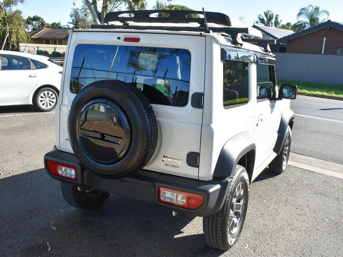 2022 Suzuki Jimny GLX
