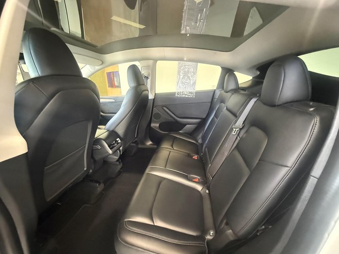 2023 Tesla Model Y Rear-Wheel Drive