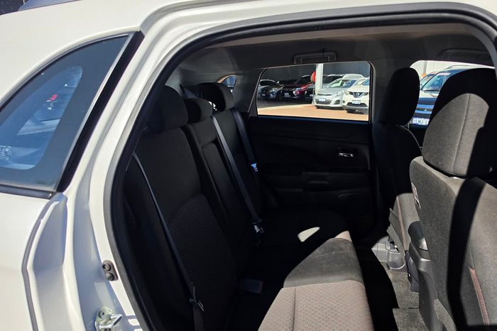 2019 Mitsubishi ASX ES