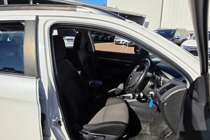 2019 Mitsubishi ASX ES