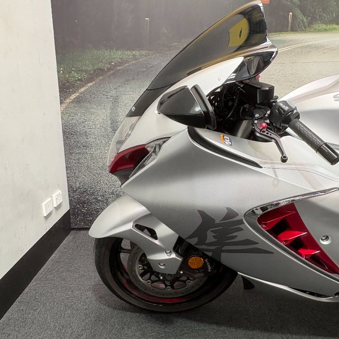 2021 Suzuki GSX1300RR (HAYABUSA) Silver