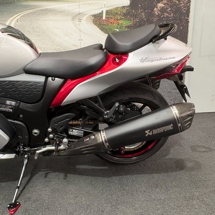 2021 Suzuki GSX1300RR (HAYABUSA) Silver