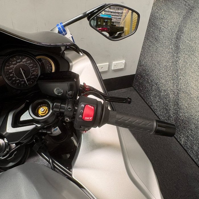 2021 Suzuki GSX1300RR (HAYABUSA) Silver
