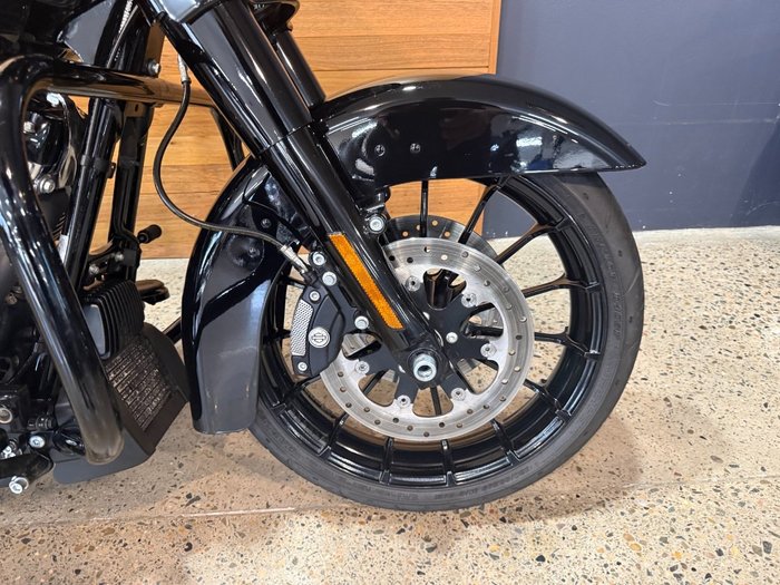 2018 HARLEY-DAVIDSON FLHXS STREET GLIDE SPECIAL