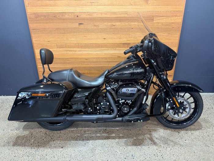 2018 HARLEY-DAVIDSON