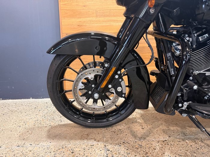 2018 HARLEY-DAVIDSON FLHXS STREET GLIDE SPECIAL