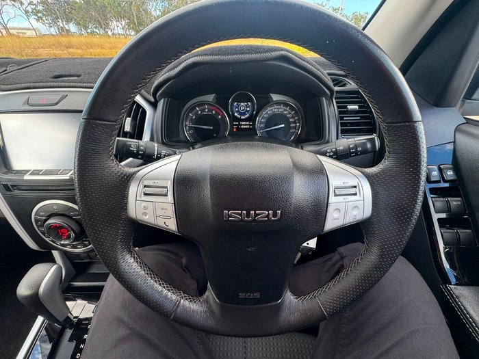 2020 Isuzu MU-X LS-U