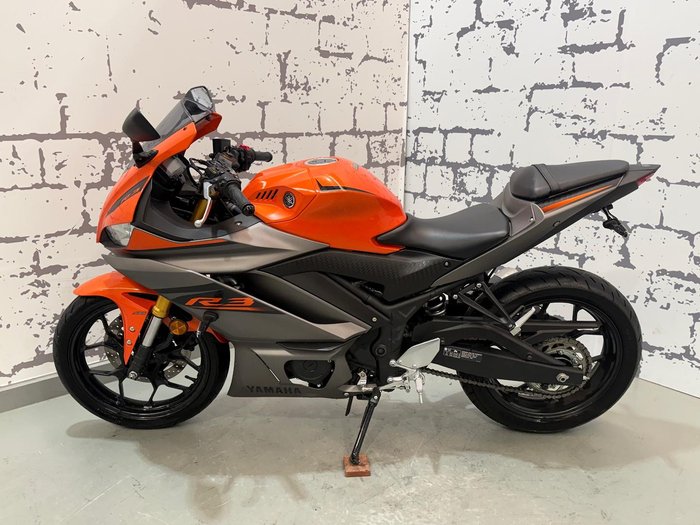 2022 Yamaha YZF-R3 R3 Orange
