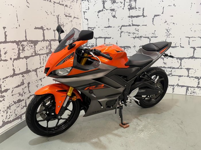 2022 Yamaha YZF-R3 R3 Orange