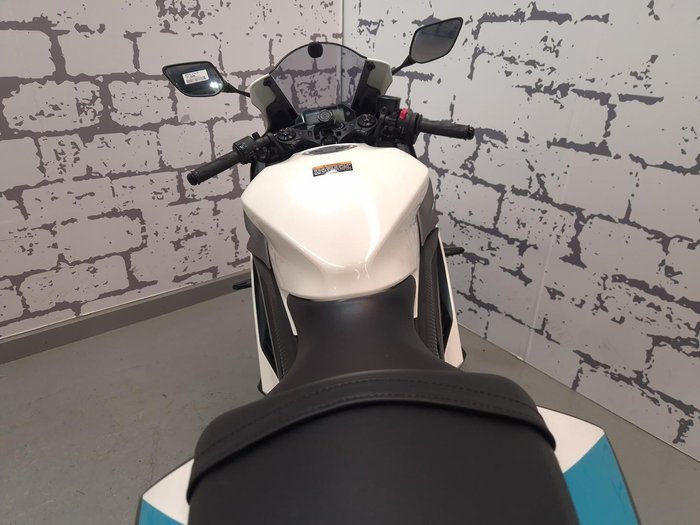 2024 Yamaha YZF-R3 R3 White