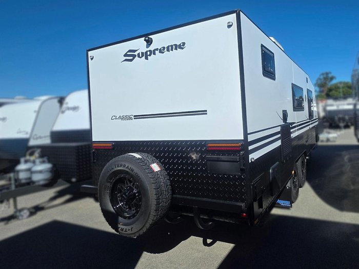 2026 Supreme 2000_R_K1e8_T Classic Tourer 20'