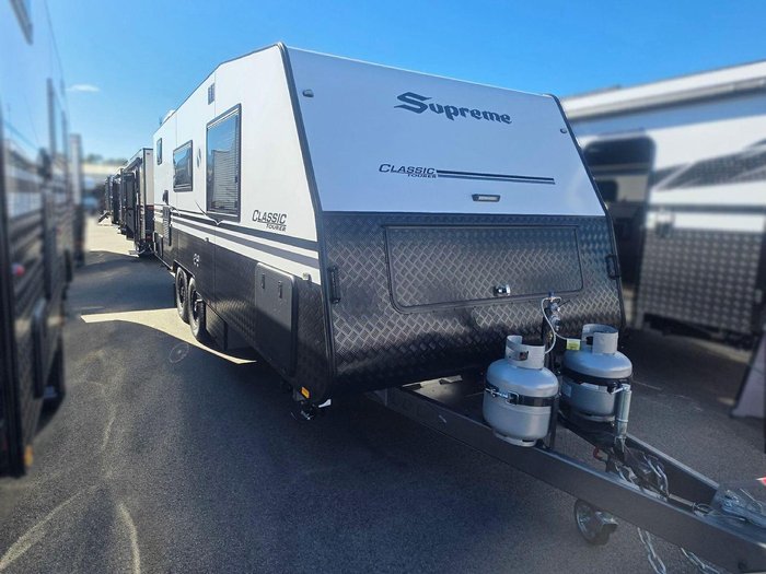 2026 Supreme 2000_R_K1e8_T Classic Tourer 20'