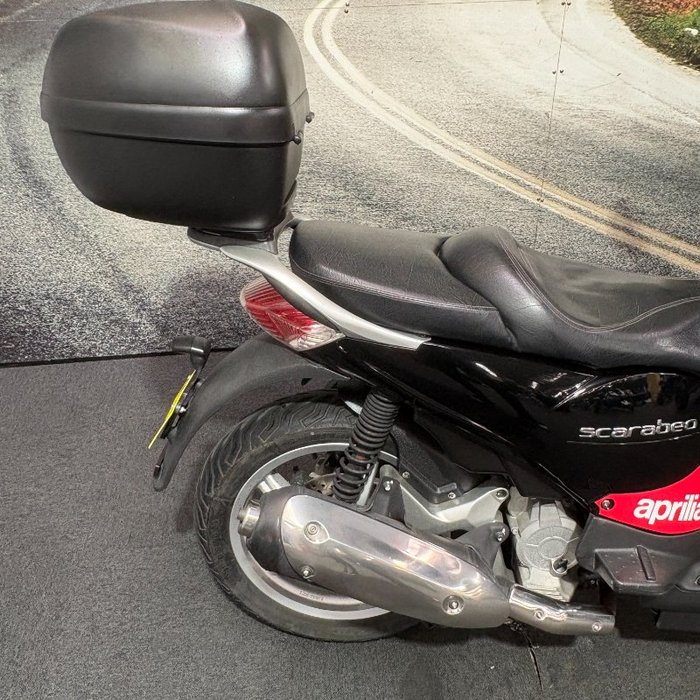 2013 APRILIA SCARABEO 125 Black