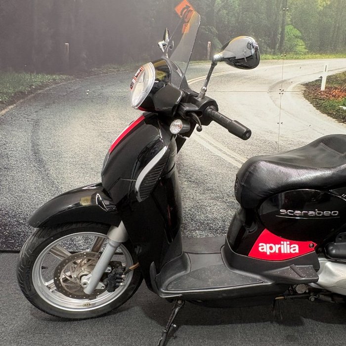 2013 APRILIA SCARABEO 125 Black
