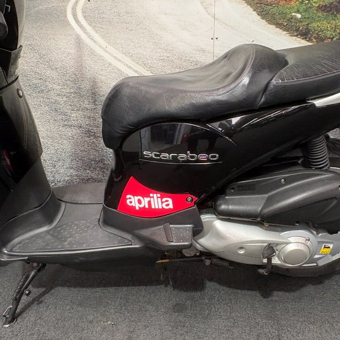 2013 APRILIA SCARABEO 125 Black