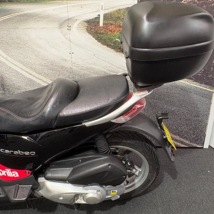 2013 APRILIA SCARABEO 125 Black