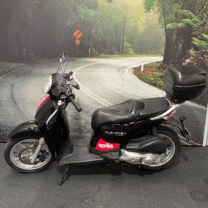 2013 APRILIA SCARABEO 125 Black
