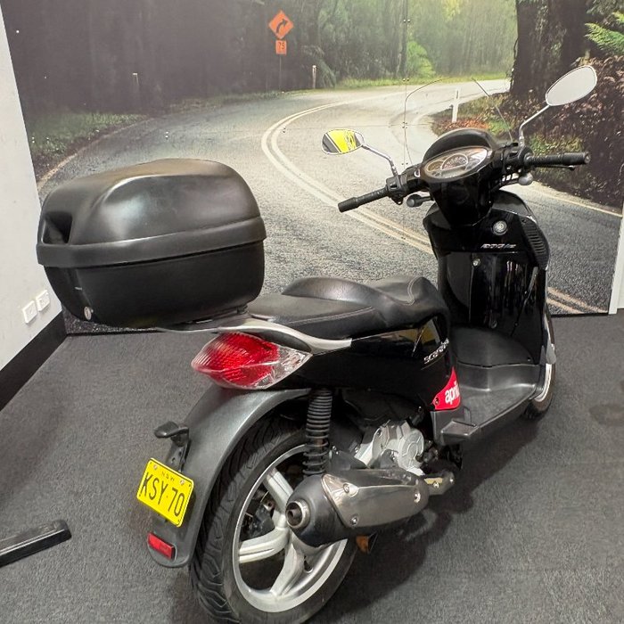 2013 APRILIA SCARABEO 125 Black