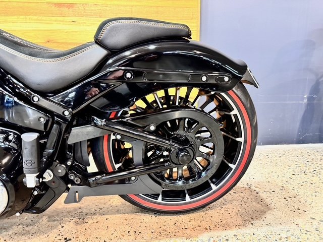 2023 HARLEY-DAVIDSON FXBR BREAKOUT (117)