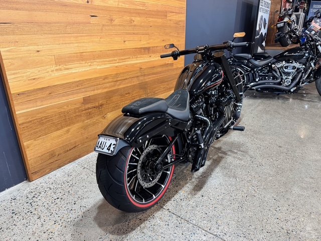 2023 HARLEY-DAVIDSON FXBR BREAKOUT (117)