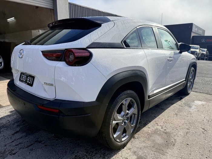 2023 Mazda MX-30 G20e Evolve