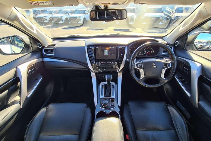 2017 Mitsubishi Pajero Sport Exceed