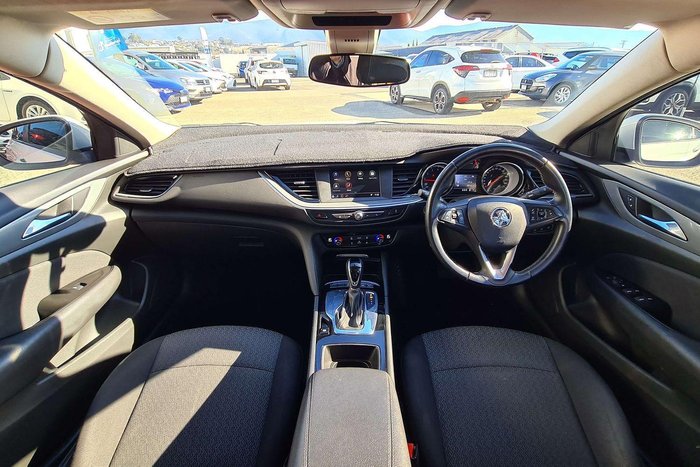 2018 Holden Commodore LT