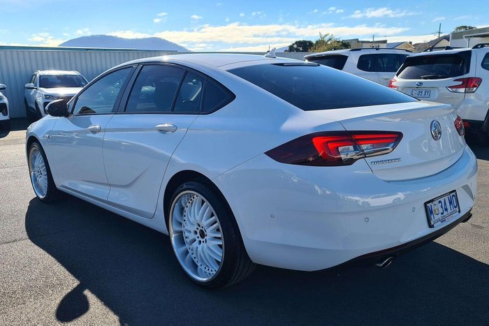 2018 Holden Commodore LT