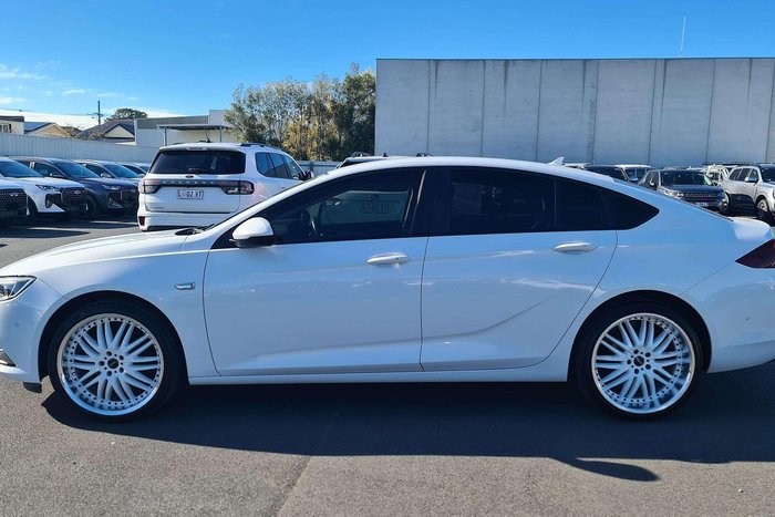2018 Holden Commodore LT