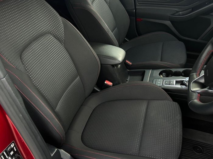 2019 Ford Focus ST-Line