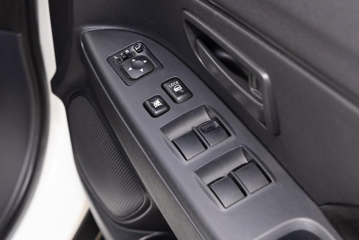 2020 Mitsubishi ASX ES