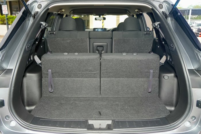 2022 Mitsubishi Outlander LS