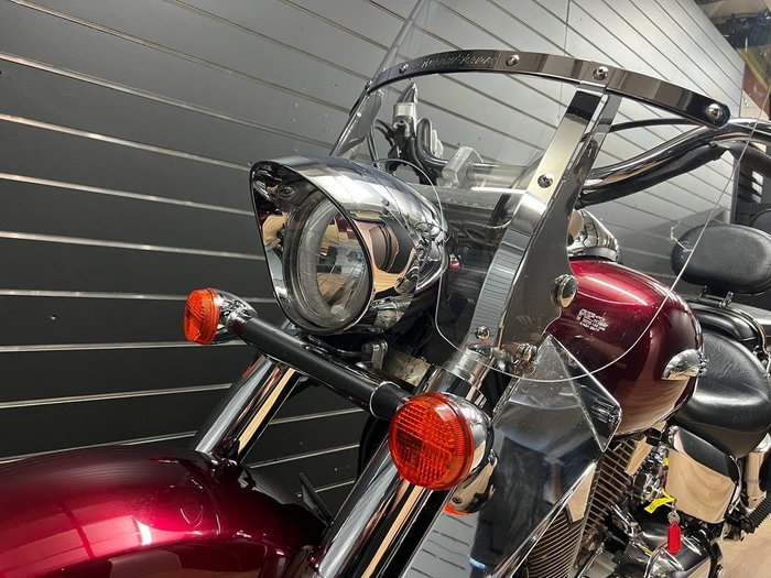 Honda 2006 HONDA 1300CC VTX1300 Red
