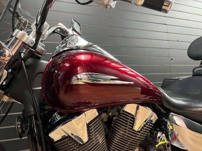 Honda 2006 HONDA 1300CC VTX1300 Red