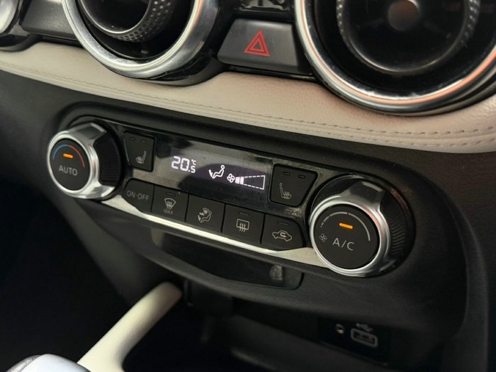 2023 Nissan JUKE ST-L