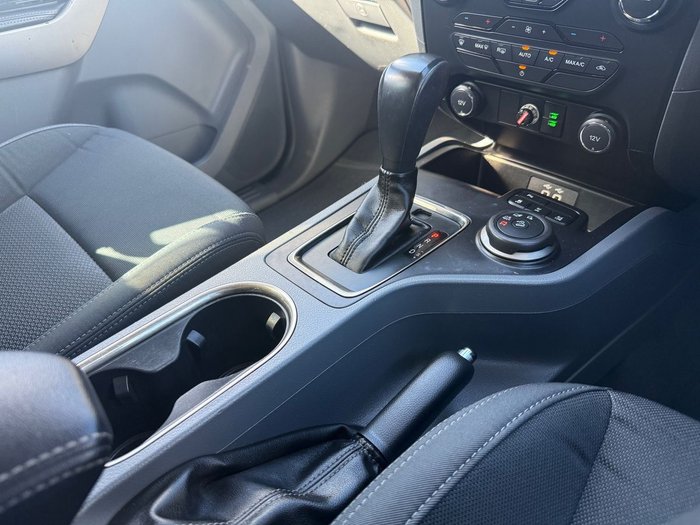 2017 Ford Everest Trend