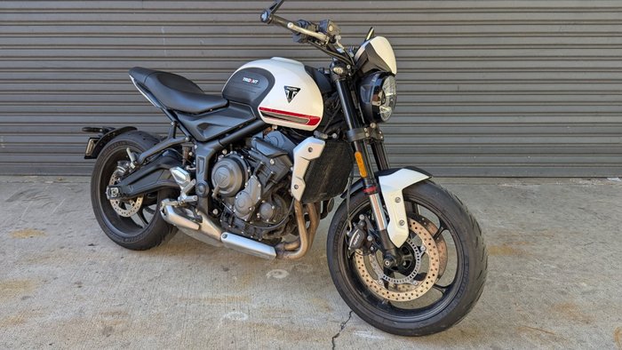 2021 Triumph TRIDENT 660 White