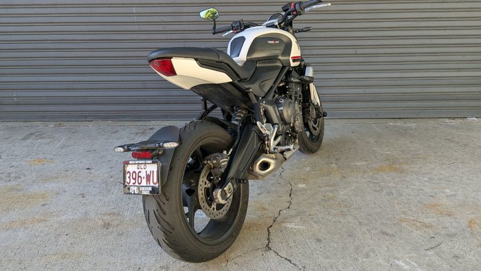 2021 Triumph TRIDENT 660 White