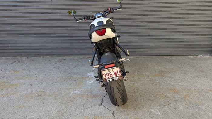 2021 Triumph TRIDENT 660 White
