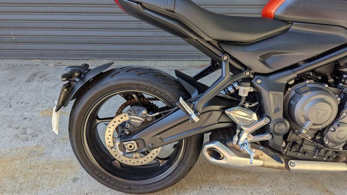 2022 Triumph TRIDENT 660 Orange