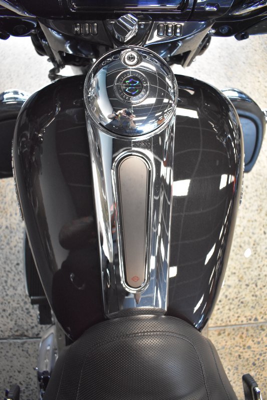 2020 HARLEY-DAVIDSON FLHTCUTGSE CVO TRI GLIDE