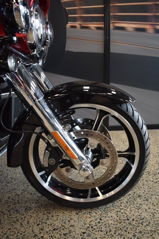 2020 HARLEY-DAVIDSON FLHTCUTGSE CVO TRI GLIDE