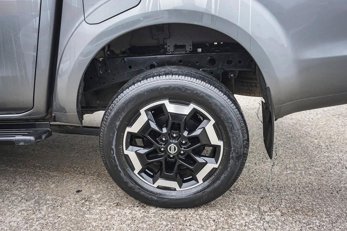2024 Nissan Navara ST-X