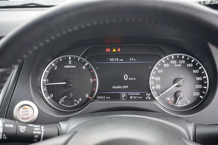 2024 Nissan Navara ST-X