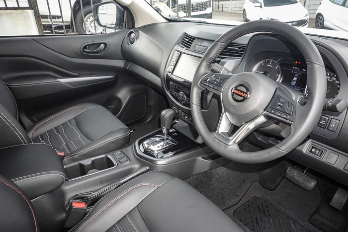 2025 Nissan Navara PRO-4X