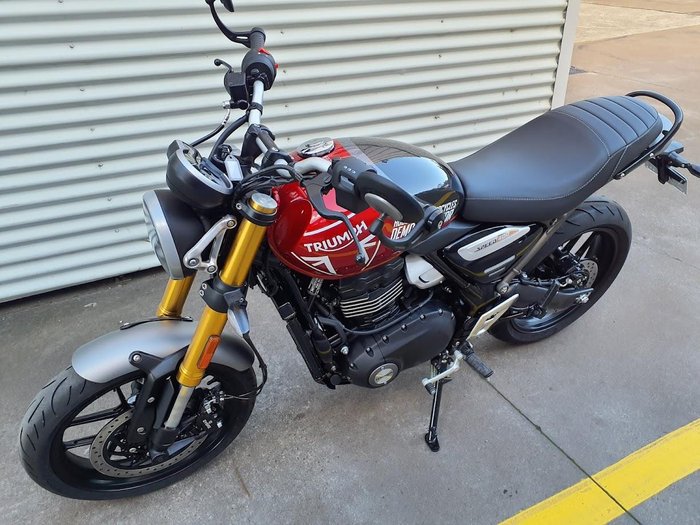 2026 Triumph Speed 400 Speed Four Red
